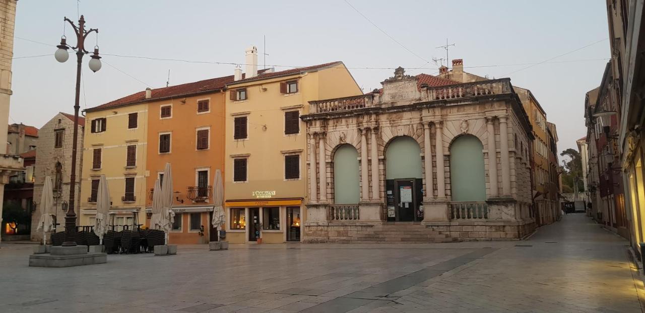 Studio Apartment Kiki For 2, Near Old Town & Beach, Free Wifi Zadar Exterior photo